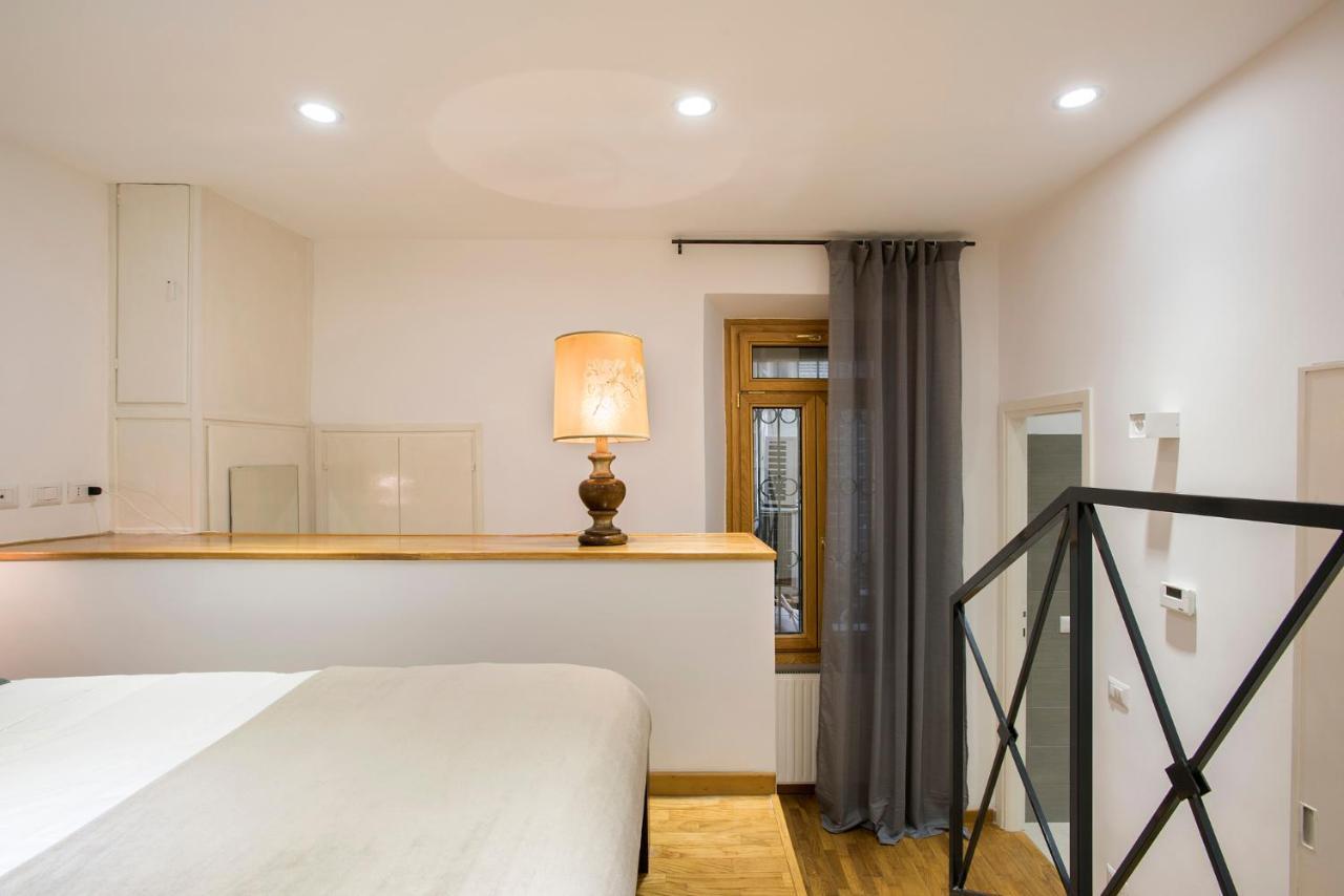 דירות רומא Cozy Loft @ Monti מראה חיצוני תמונה